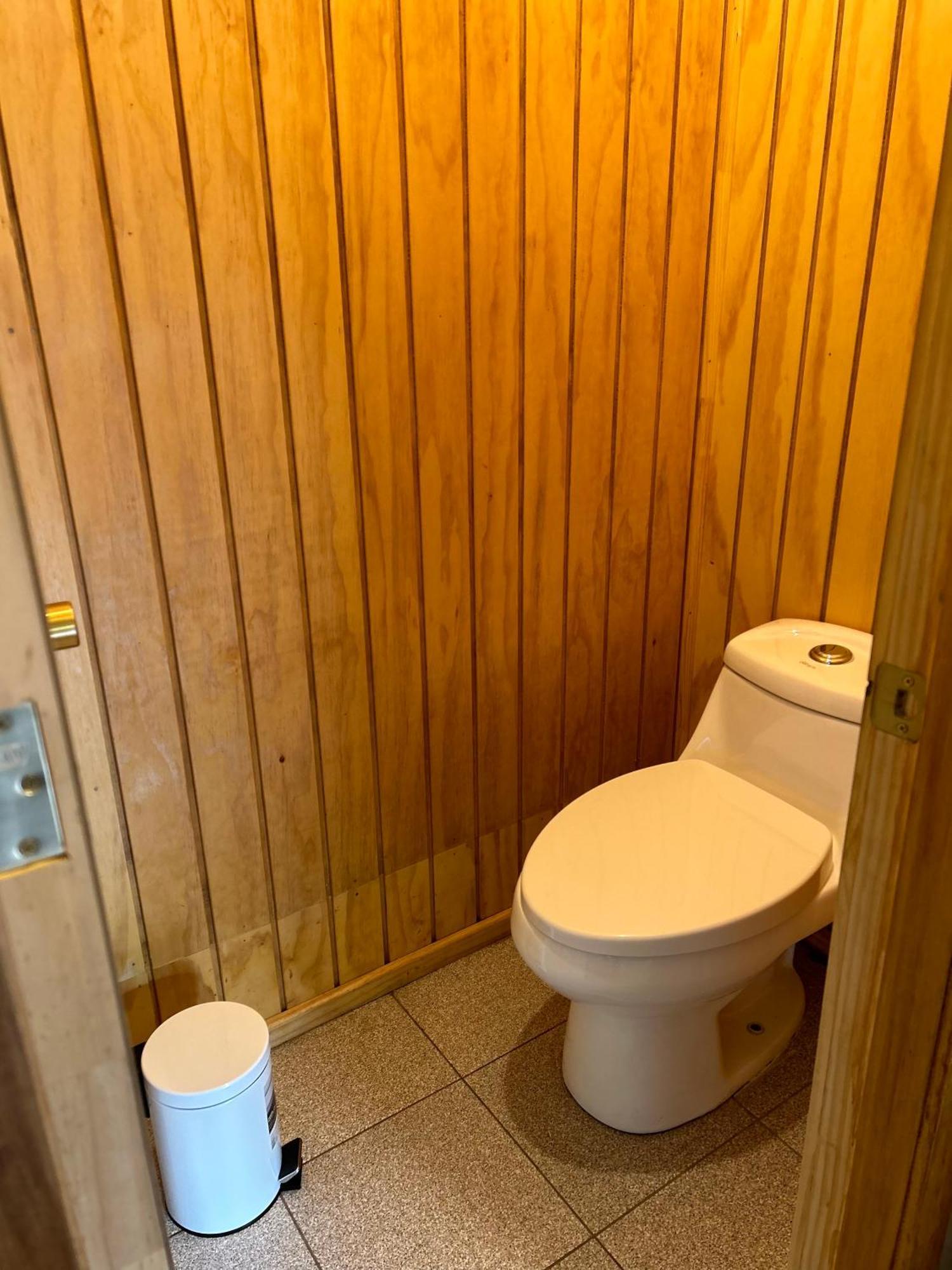 Quelen Patagonia Hostel บียาเซโรกัสเตโย ภายนอก รูปภาพ
